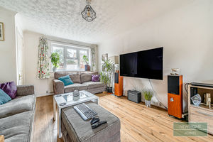 Photo 16- click for photo gallery